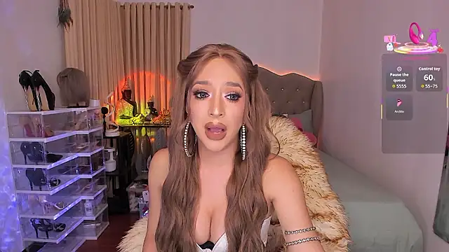 GoddessTransContessaのウェブカメラショー