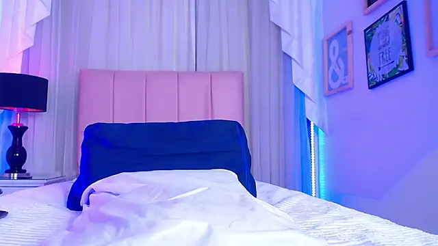 IsabelleDaza: διαδικτυακό σόου στην κάμερα