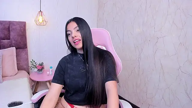 แชท XXX สดของ TiffanyMartinez