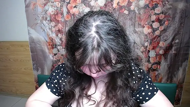 Chat XXX en directo de NeonilaLisova