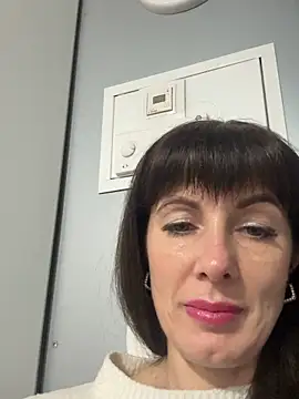 LadyLuxLover Chat XXX live