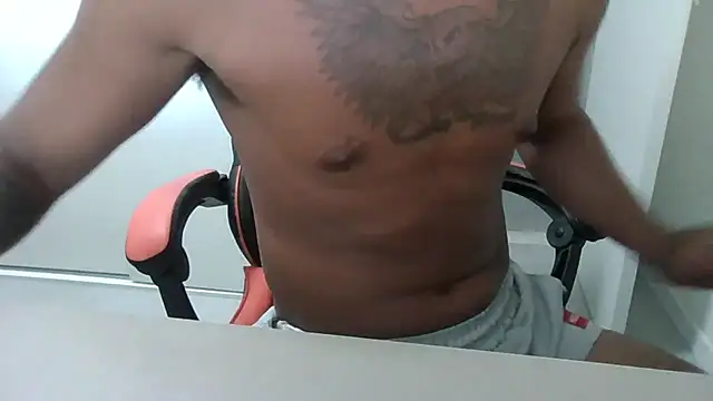 Show de webcam de JUNINHOLEKEJR