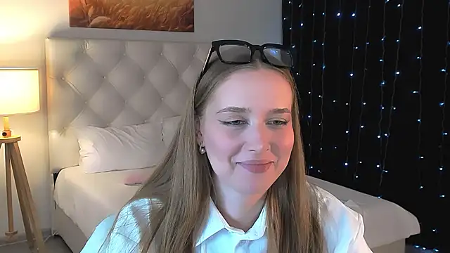 Chat +18 de JenniferGraces ao vivo