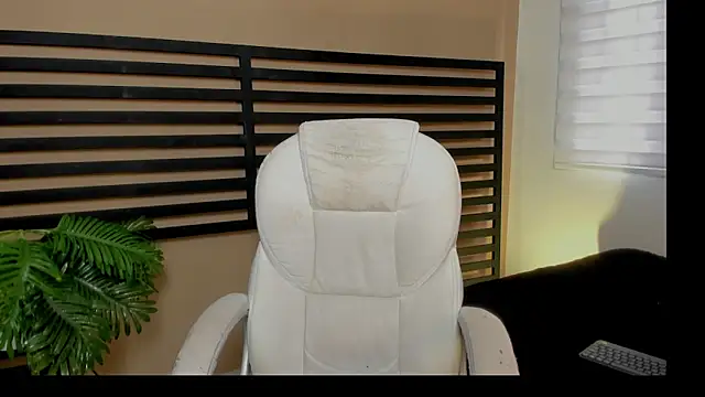 luna_willians élő XXX-chatje