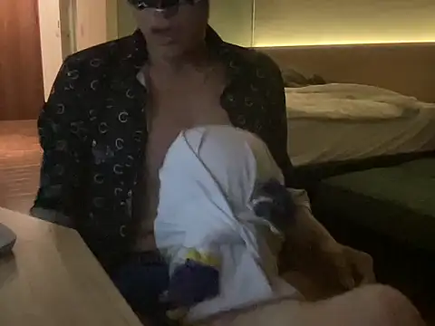 boyhigh1997: απευθείας συνομιλία ΧΧΧ