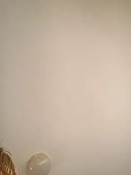 freakylittlebitch69: διαδικτυακό σόου στην κάμερα