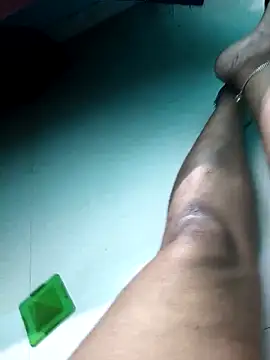 Villageanuty 即時 XXX 聊天