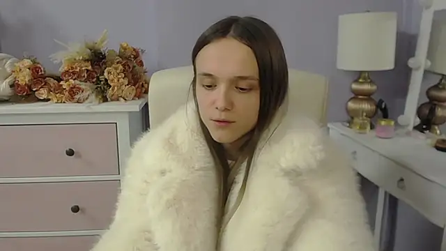 dirtyxEmily Chat XXX in diretta