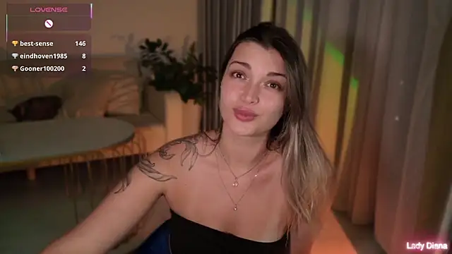 LadyDiLancaster Chat XXX in diretta