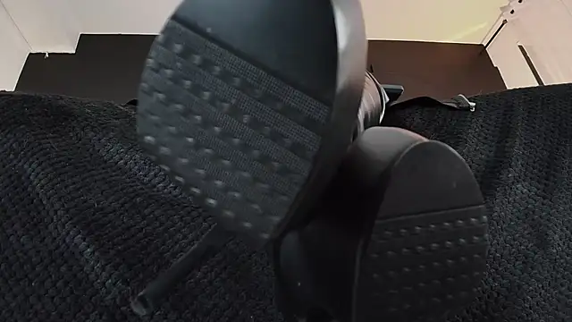 _Jade_16: онлайн-секс-чат