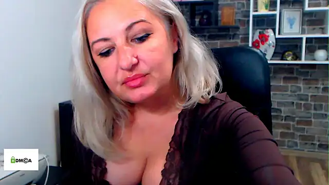 angel_devil_milf Adlı Modelin Canlı XXX Sohbeti