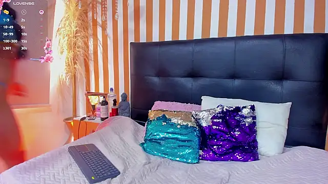 Chatroom XXX en direct de LunaToledo