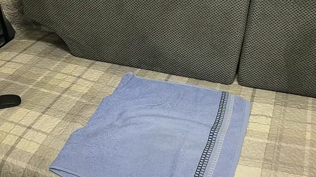 TARKAN1 Adlı Modelin Canlı XXX Sohbeti