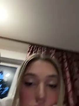 Marisaaasss Adlı Modelin Web Kamerası Şovu