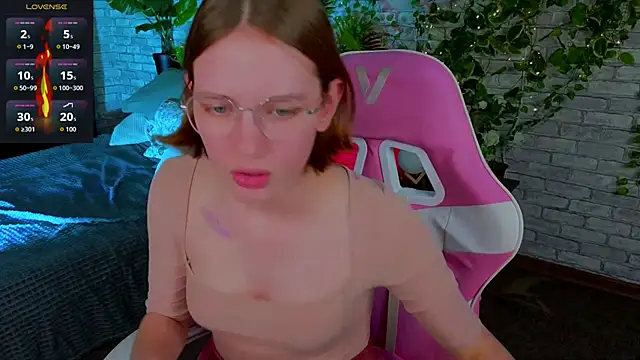 Mia_Mooore Live XXX-Chat