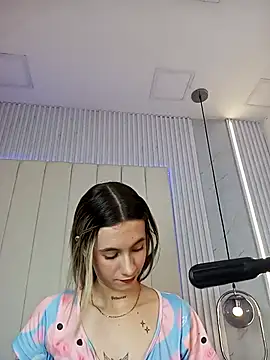 Živý XXX chat JuliaColemann