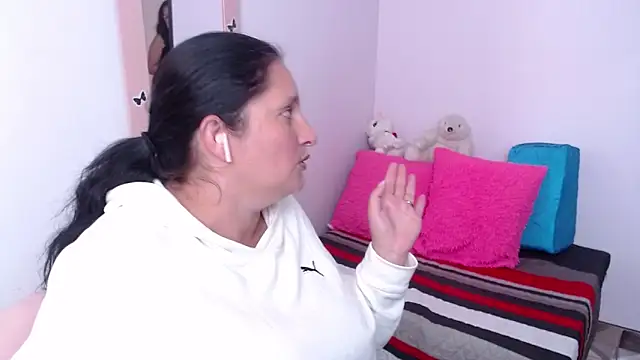 CristialJones_ Live XXX-Chat