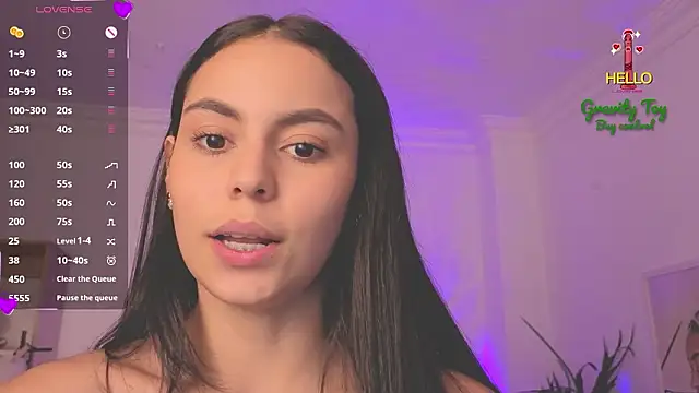 Aleejaa__ Adlı Modelin Canlı XXX Sohbeti