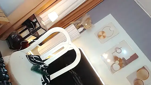 SassaLilly: απευθείας συνομιλία ΧΧΧ