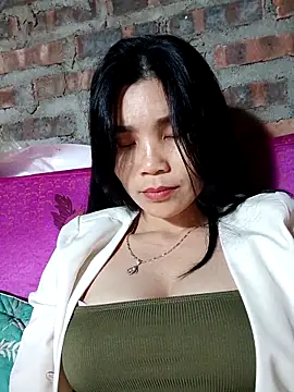 Bear_bear0 Adlı Modelin Canlı XXX Sohbeti