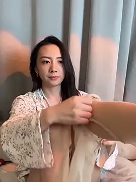 ReiningAffaire live XXX chat