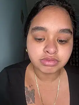 Aloyenita Live XXX Chat