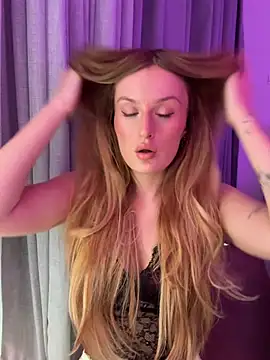 madlynn Live XXX Chat