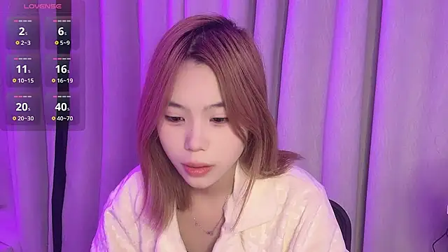 F-Qing Live XXX Chat