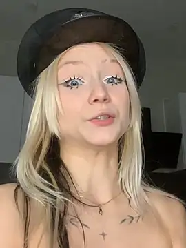 Živý XXX chat Thru_Violetta_Doll