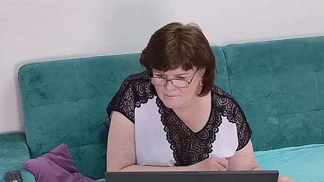 Sandra_Sunrise Live XXX-Chat