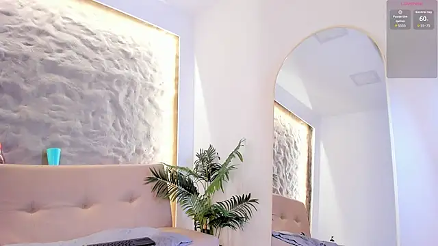 ainaah_ Chat XXX live