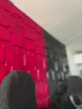 Emily-teen Adlı Modelin Canlı XXX Sohbeti