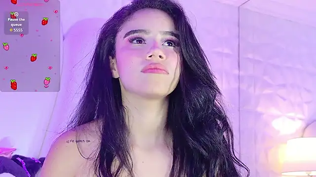 SammyJhuls Adlı Modelin Canlı XXX Sohbeti