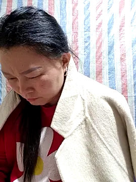 Chatroom XXX en direct de yoowwmr