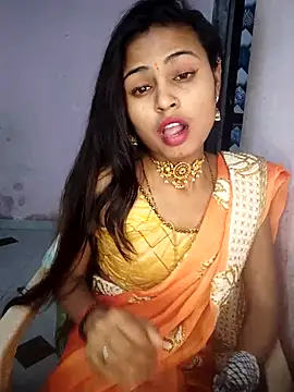 Khatta_Meethn Webbikameraesitys