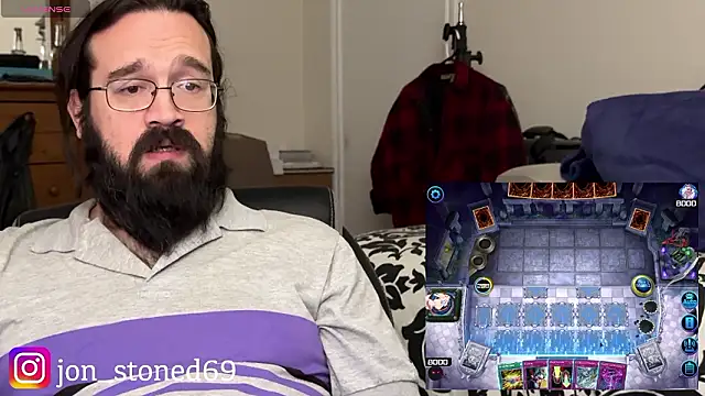 Show Webcam de beardedfantasydaddy