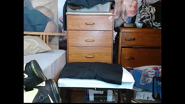 Pokazy przed kamerką – cosmicjones