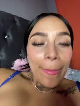 Emily_sharlot Adlı Modelin Web Kamerası Şovu