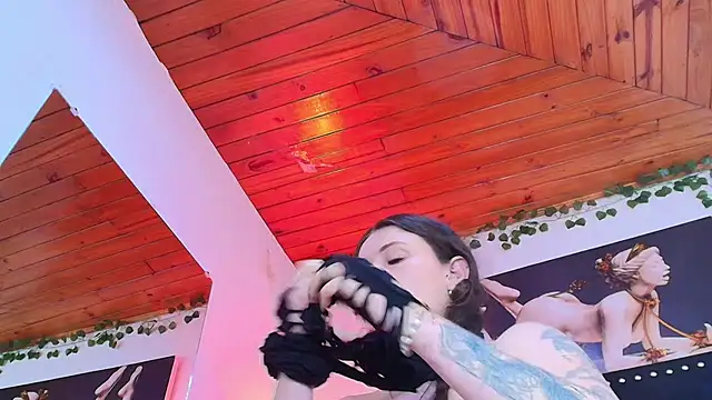 Czat XXX na żywo – Eda_Bonne