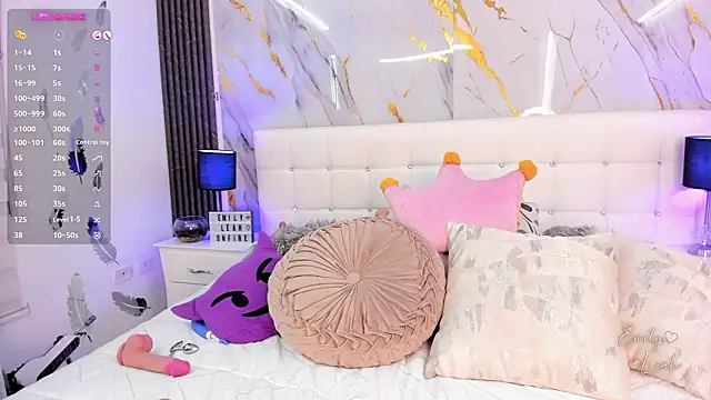 EmilyLeah_ – Live XXX-chat