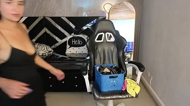 bella_vibess_s – Live XXX-chat