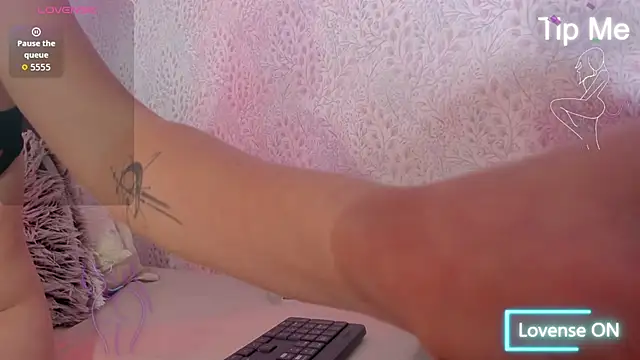 SHARONBLAKE2's Live XXX Chat