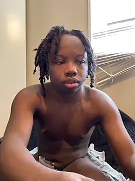 YourLittleBoyfriend Webcamshow