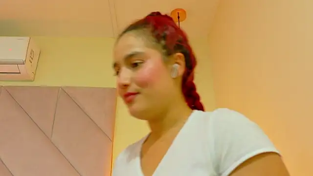 ArielSparkz's Live XXX Chat