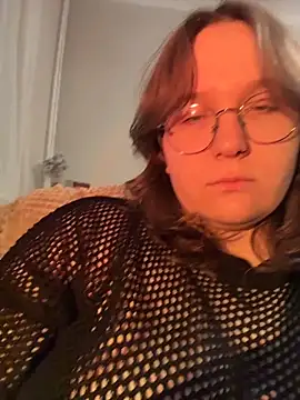 Show modela jullythefatty na web-kameri