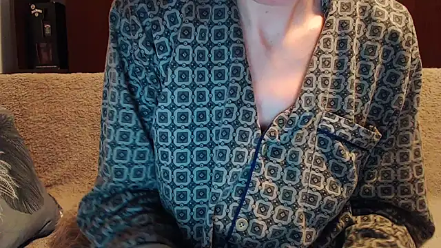 AshlineKatteのライブXXXチャット