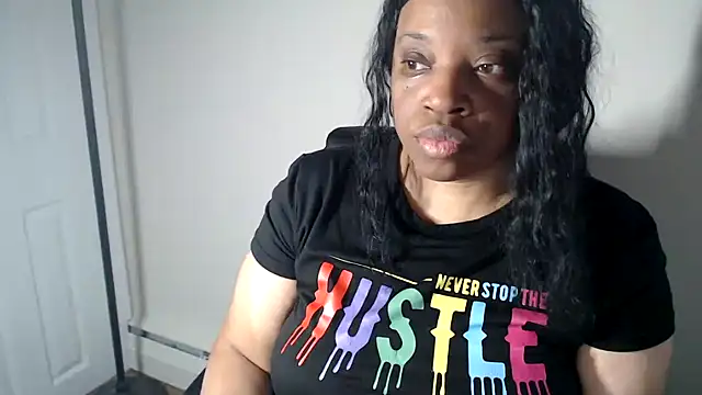 Czat XXX na żywo – Sexymona1218