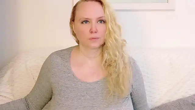 Sarah4you Live XXX-chat