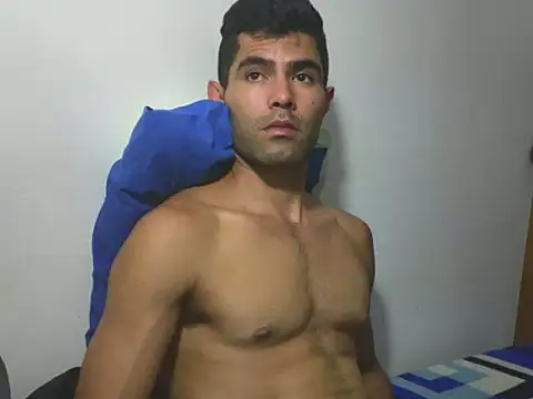 دردشة hideonbush051 الجنسية المباشرة