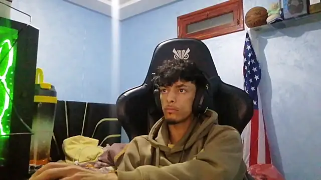 دردشة Dark_DesireX الجنسية المباشرة